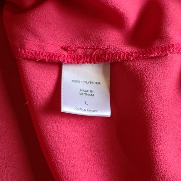 Silk button down - Picture 5 of 6